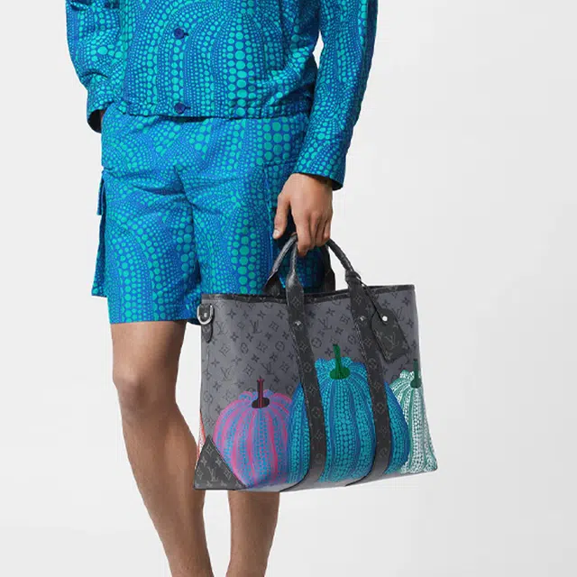 LOUIS VUITTON x Yayoi Kusama Weekend