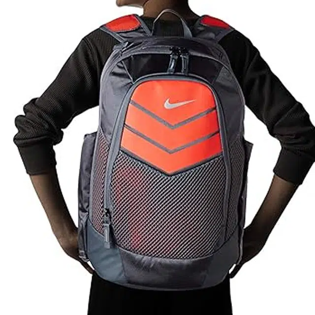 Nike 25 ltrs