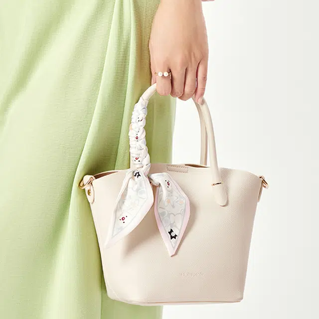 Tote