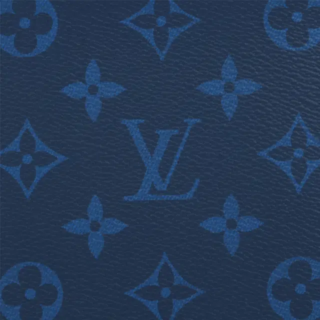 LOUIS VUITTON Pochette Voyage