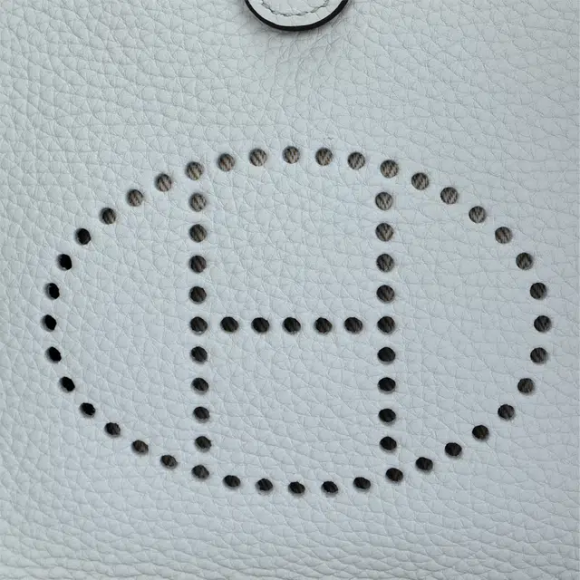 HERMES Evelyne 16 520