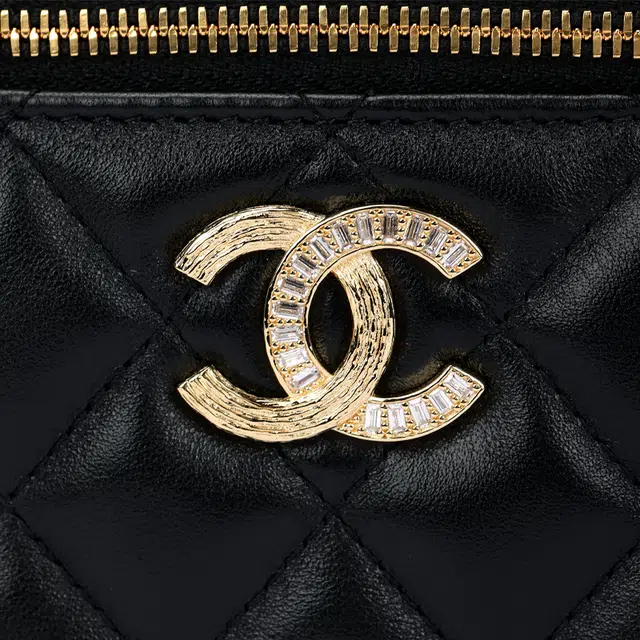 CHANEL 25B