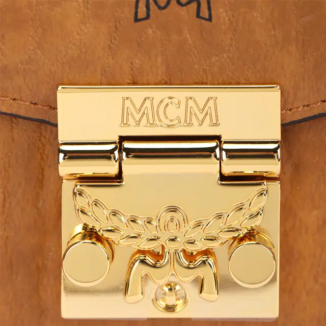 MCM Patricia Visetos WOC