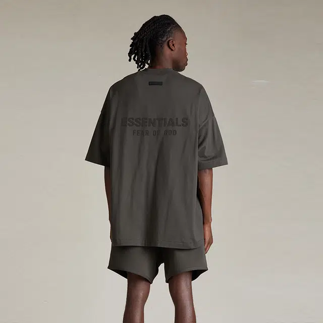 Fear of God Essentials SS24 V-Neck Tshirt VT Ink