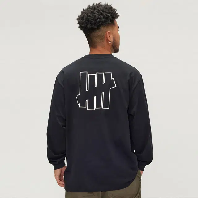 UNDEFEATED FW24 LogoT