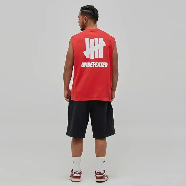 UNDEFEATED SS25 Logo