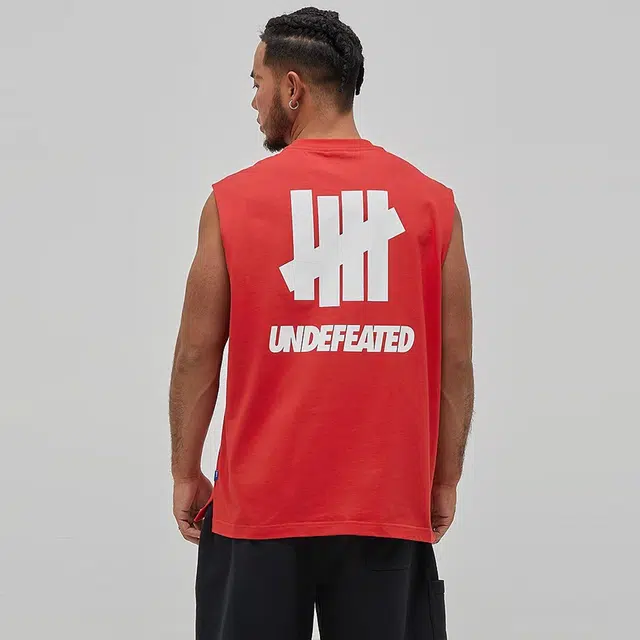 UNDEFEATED SS25 Logo