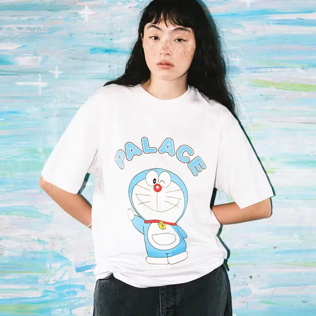 PALACE x DoraemonA FW25 DORAEMON T-SHIRT AT