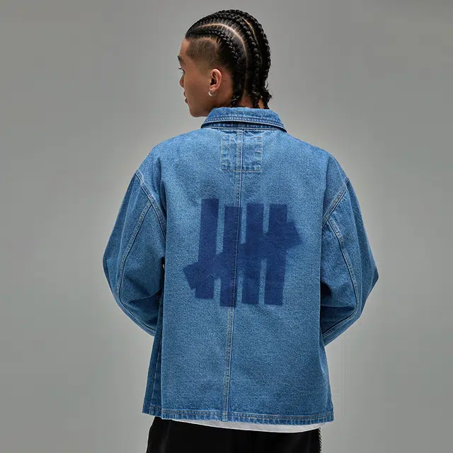 UNDEFEATED FW25 Logo