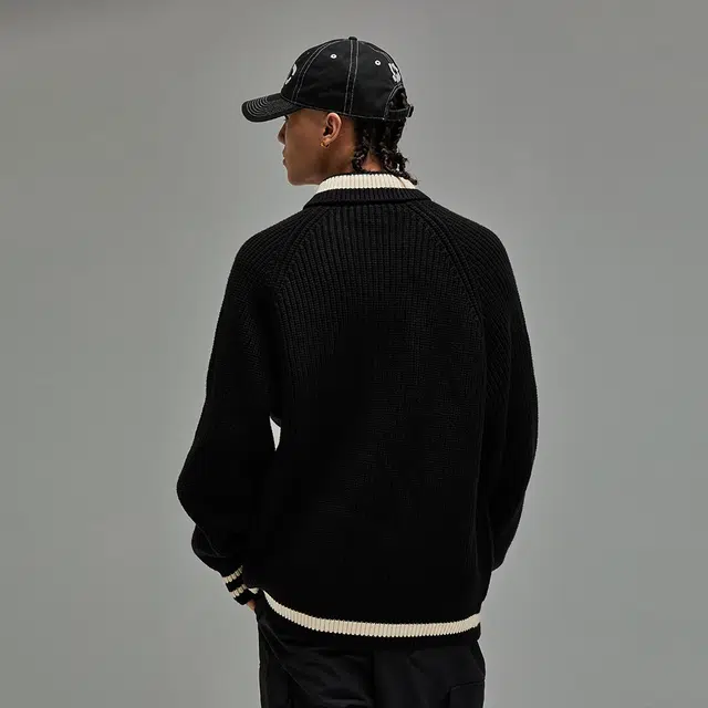 UNDEFEATED FW25 Logo