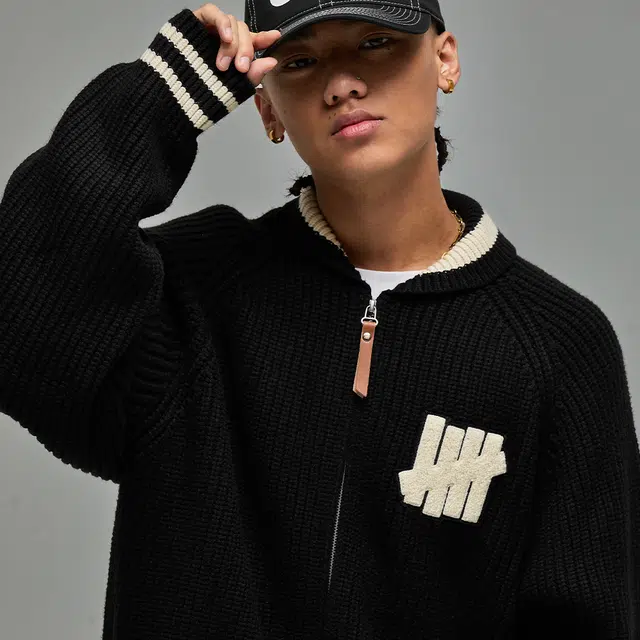UNDEFEATED FW25 Logo