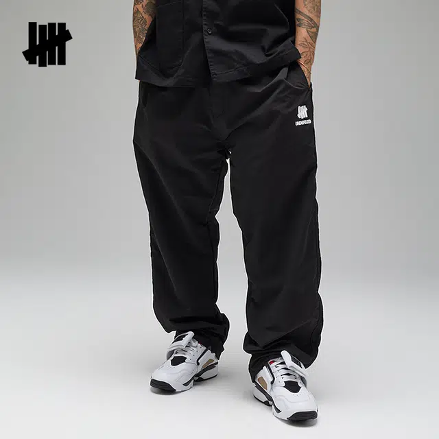 UNDEFEATED FW25 Logo