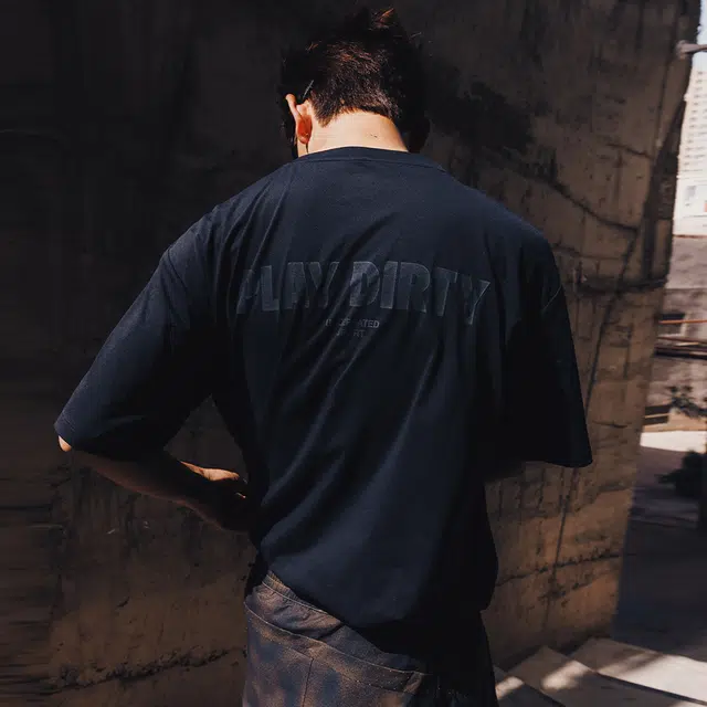 UNDEFEATED SPORT FW25 T
