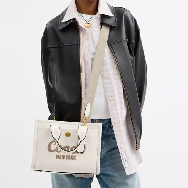 COACH Cargo 26 Tote