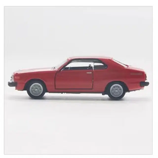 TAKARA TOMY TP08 Skyline 2000GT