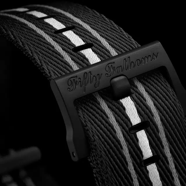 SWATCH FIFTY FATHOMS 91 42.3mm SO35B400