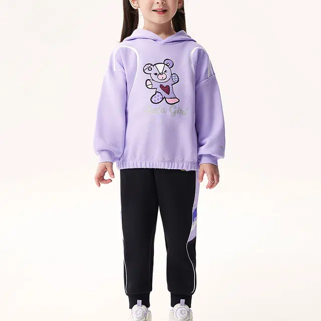 安踏 童装 卡通动漫字母连帽套头卫衣 女童 芋泥紫