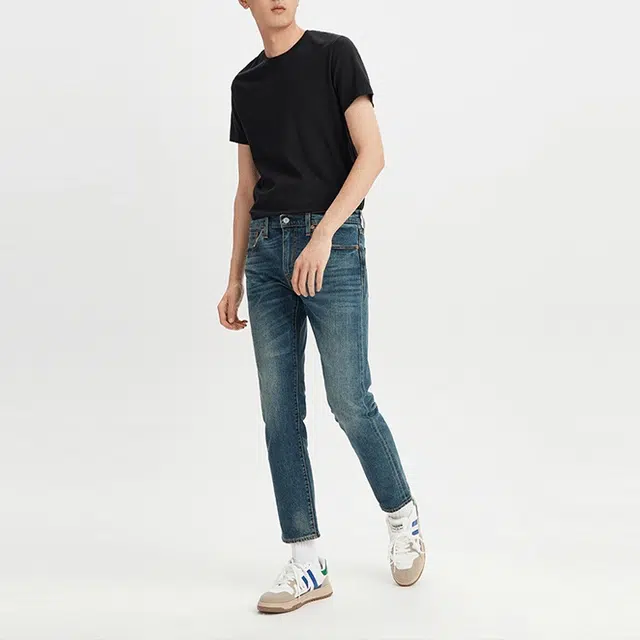 levis