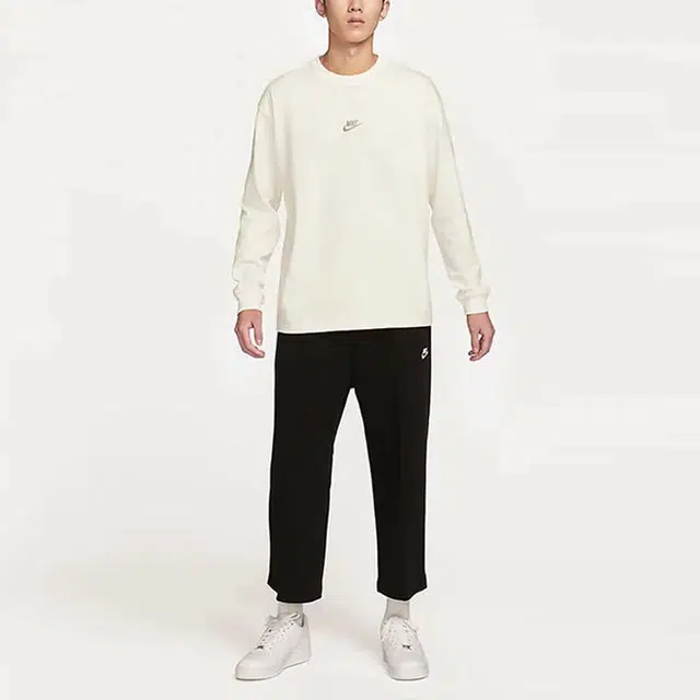 Nike M Nsw Prew Essntl Sustls Tee LogoT