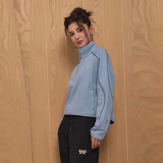 Reebok SWEATSHIRTS