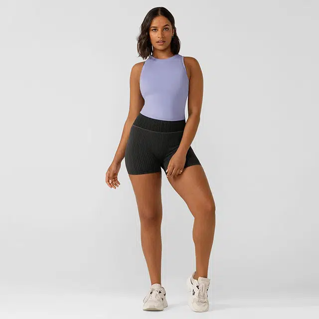 LORNA JANE ESSENTIAL