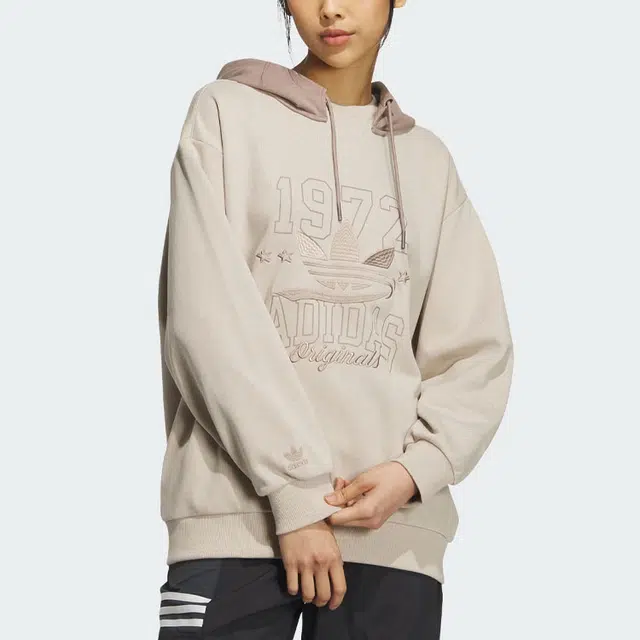 adidas originals Sportswear Hoodie Logo