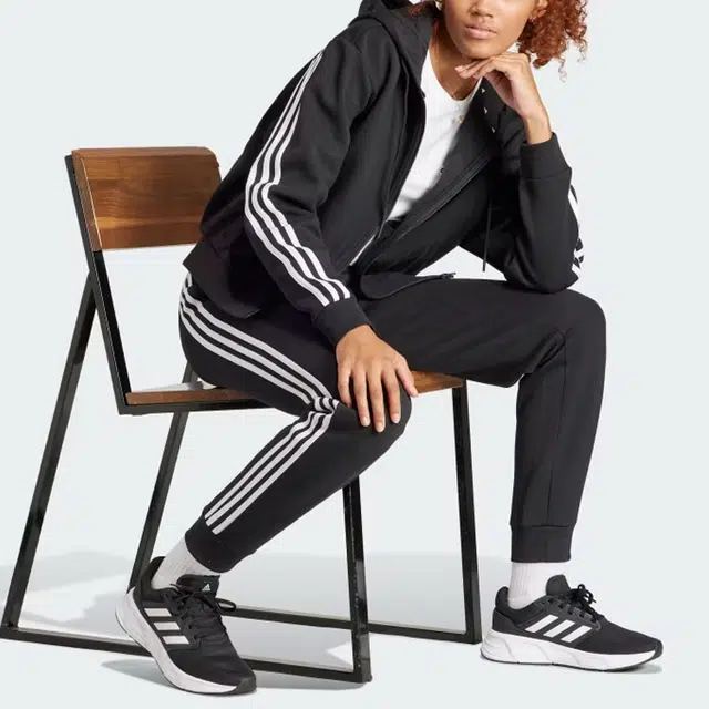 adidas Future Icons 3-Stripes Regular Pants