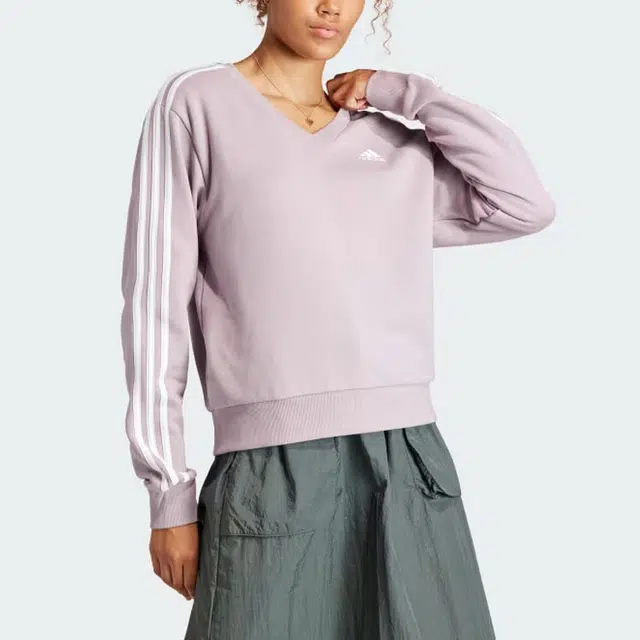 adidas Essentials 3-Stripes V-Neck Sweatshirt V
