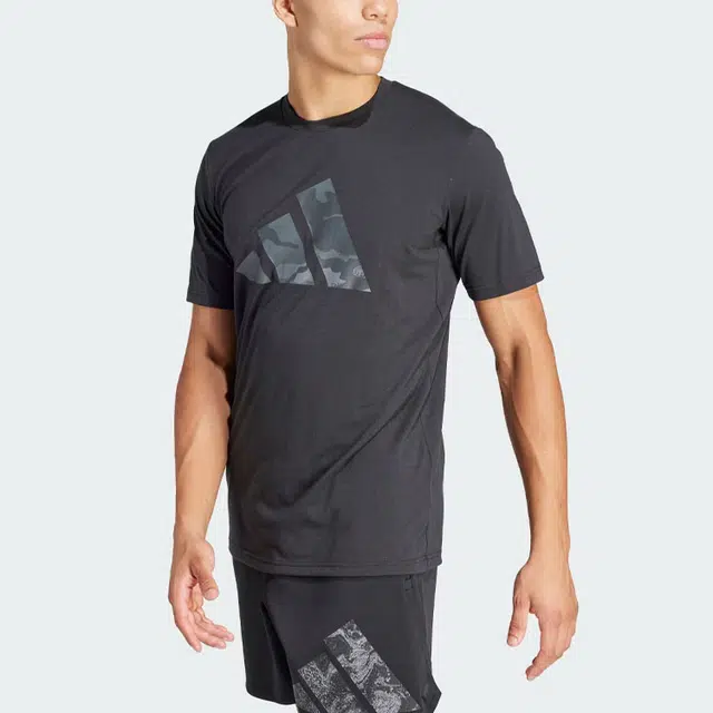 adidas Train Essentials Seasonal Brand Love Camo Tee LogoT