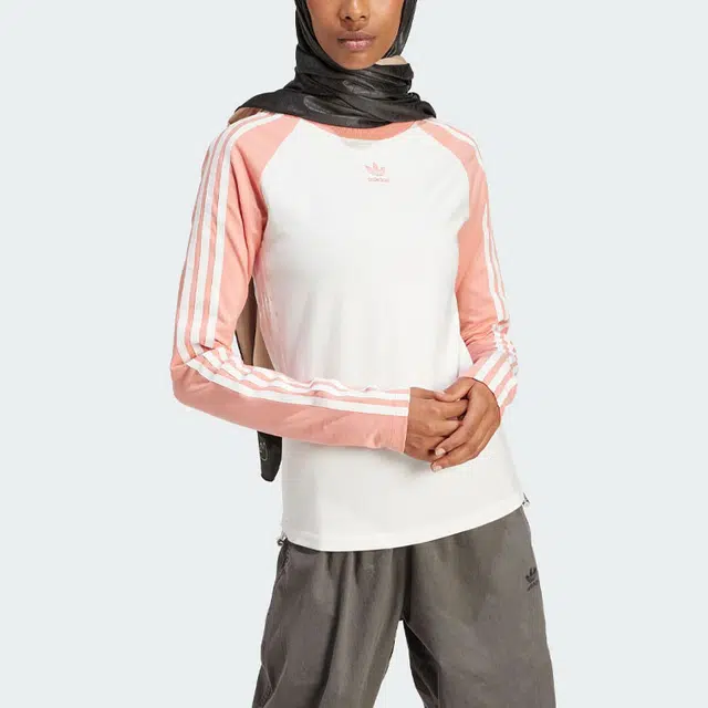 adidas originals Slim Fit Long Sleeve Logo T