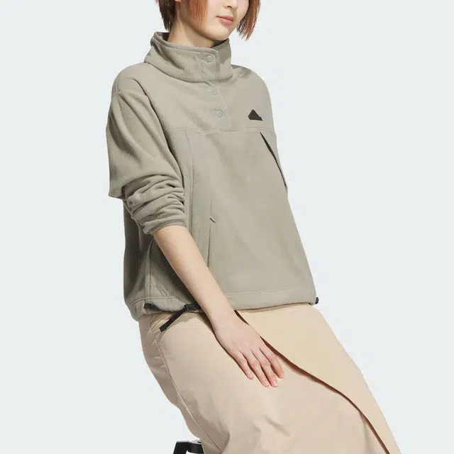 adidas City Escape Loose Fit Sweatshirt Logo