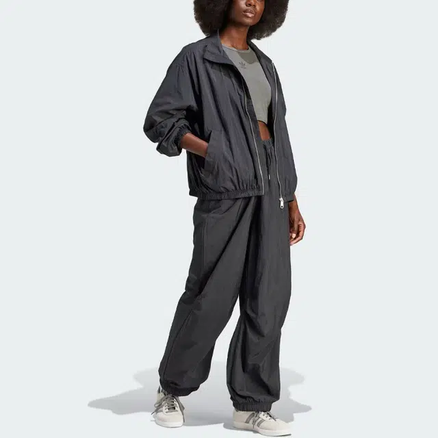 adidas originals Premium Essentials Nylon Windbreaker