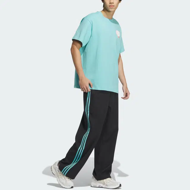 adidas originals SS24T