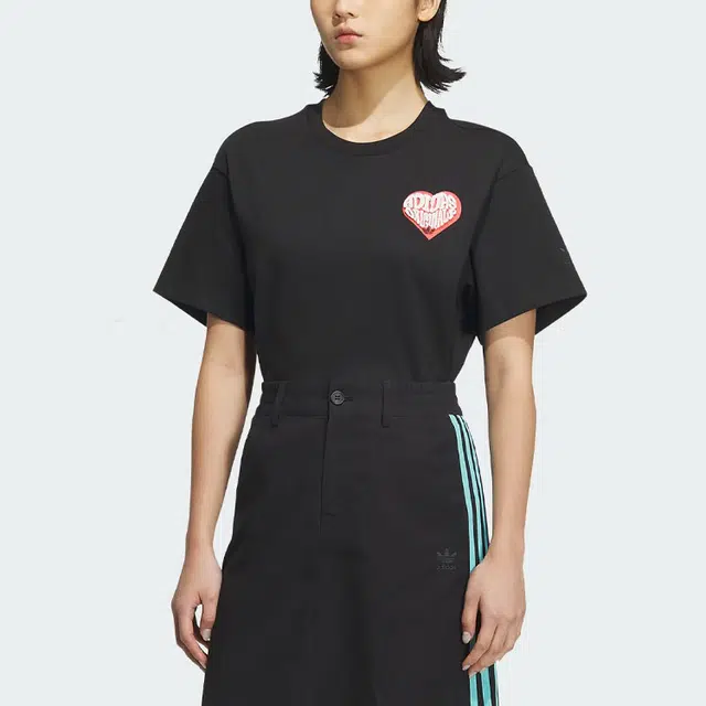 adidas originals SS24T