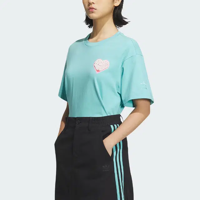 adidas originals SS24T