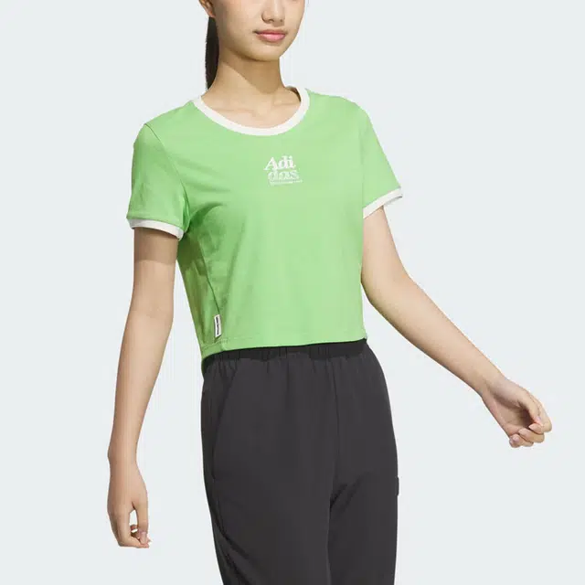 adidas Small Logo T