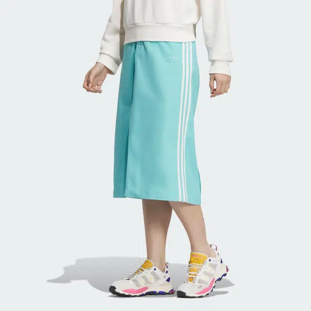 adidas originals SS24 V-Day Skirt
