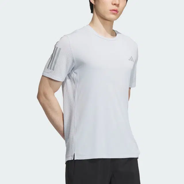 adidas T