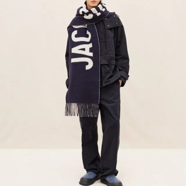 Jacquemus Logo