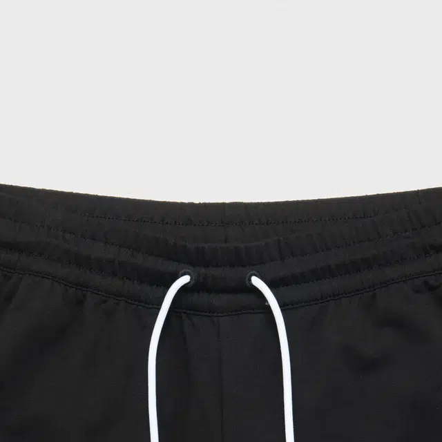 EMPORIO ARMANI EA7 SS24 Logo
