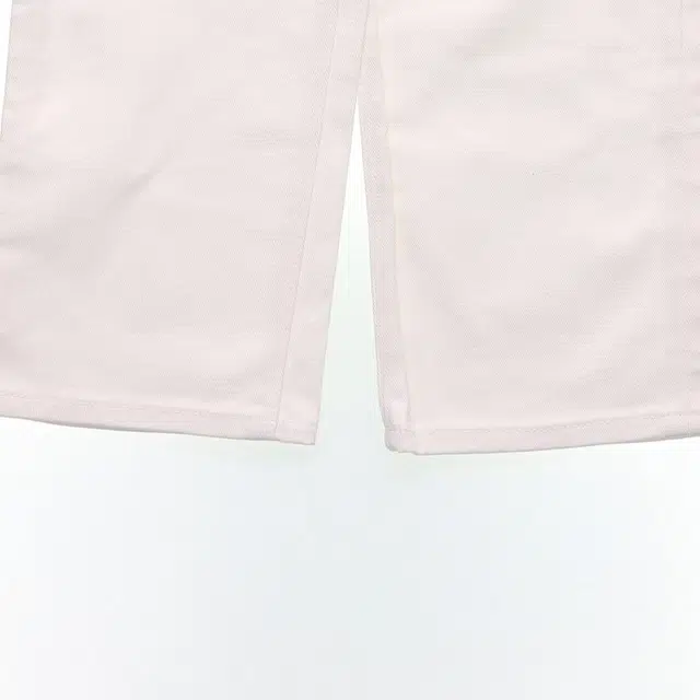 EMPORIO ARMANI SS22 Logo