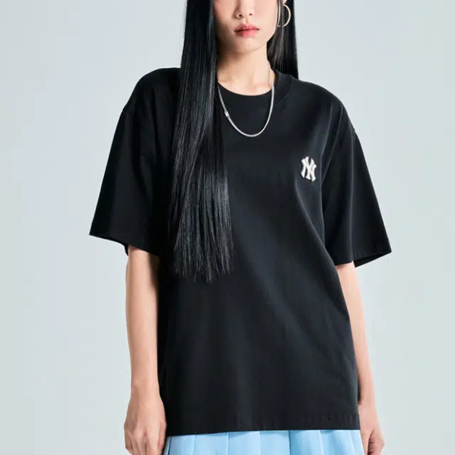 MLB Logo T