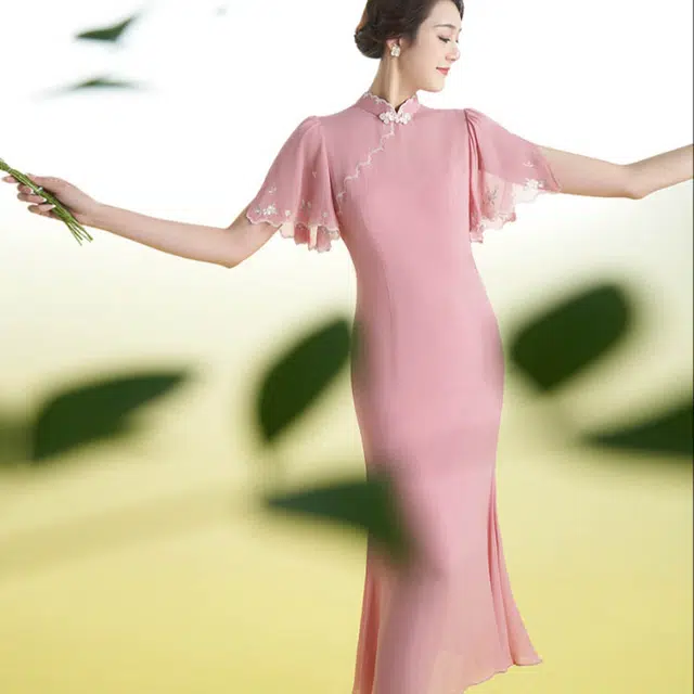 四美子 改良纯色短袖连衣裙 胭脂柔