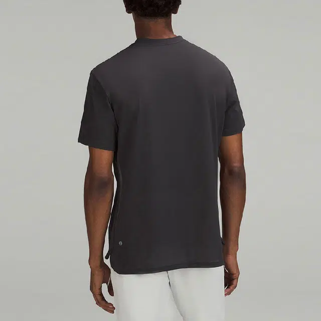 lululemon Fast and Free No-Stink Zinc T