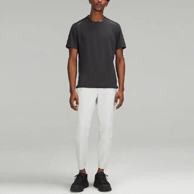 lululemon Fast and Free No-Stink Zinc T