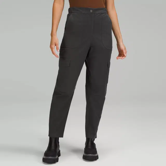 lululemon Light Utilitech