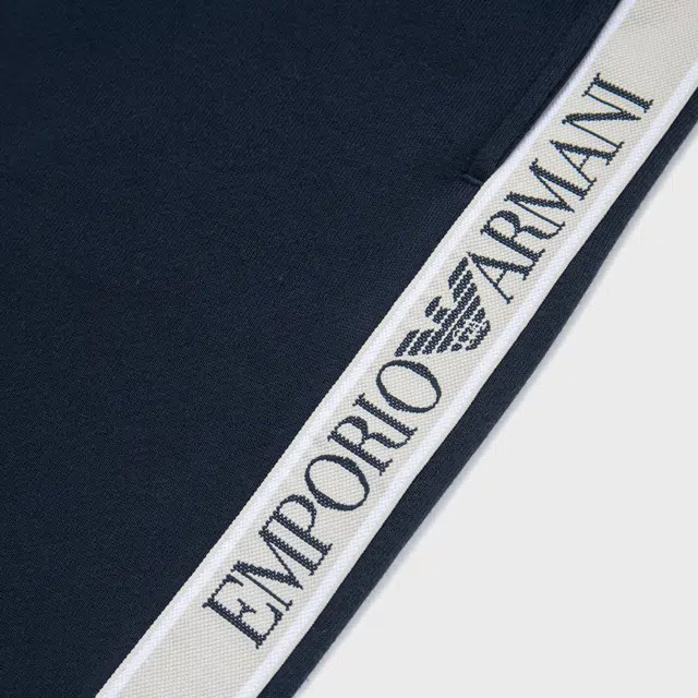 EMPORIO ARMANI SS24 Logo