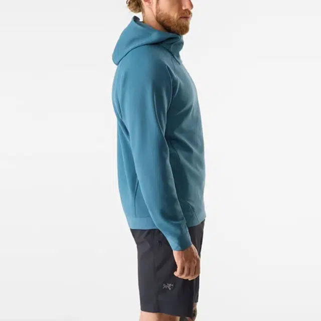 Arcteryx RETHEL HOODY logo