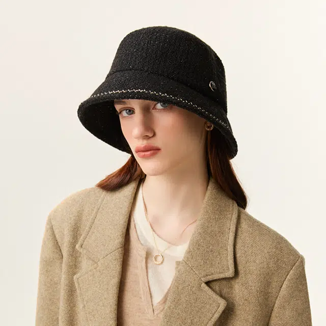 ELLE