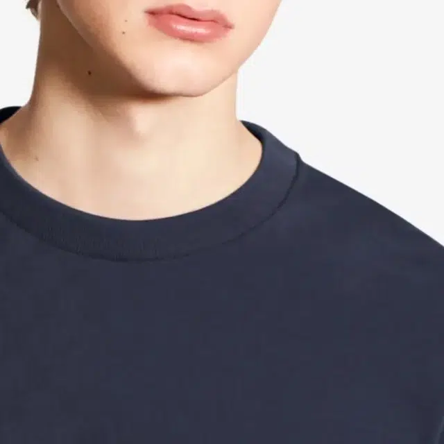 LOUIS VUITTON T
